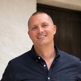 Riaan Bosch - Director
